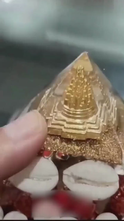 Crystal Wealth Gomati Chakra Shree Yantra Pyramid